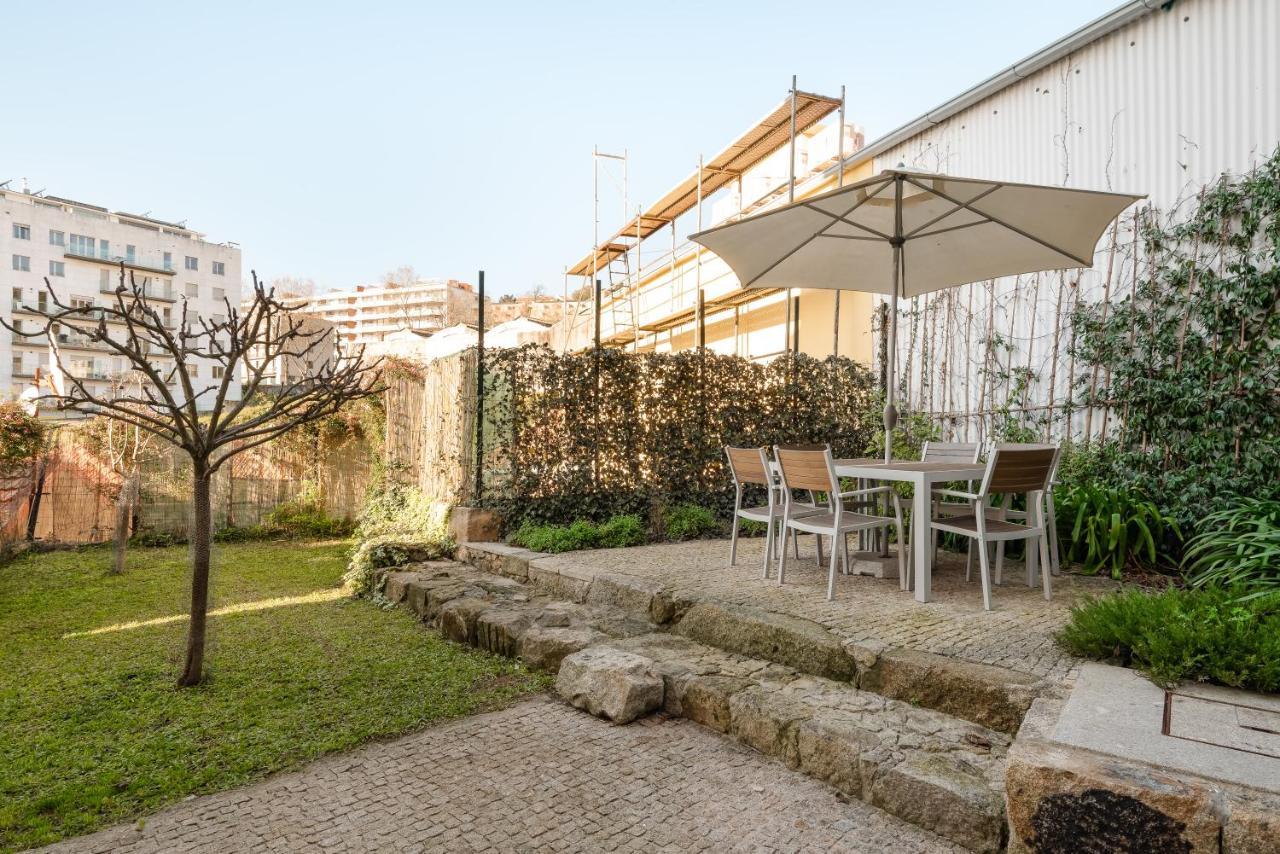 Casa Flora Apartment Porto Luaran gambar